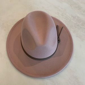 Marcus Adler Dusty Pink Felt Hat